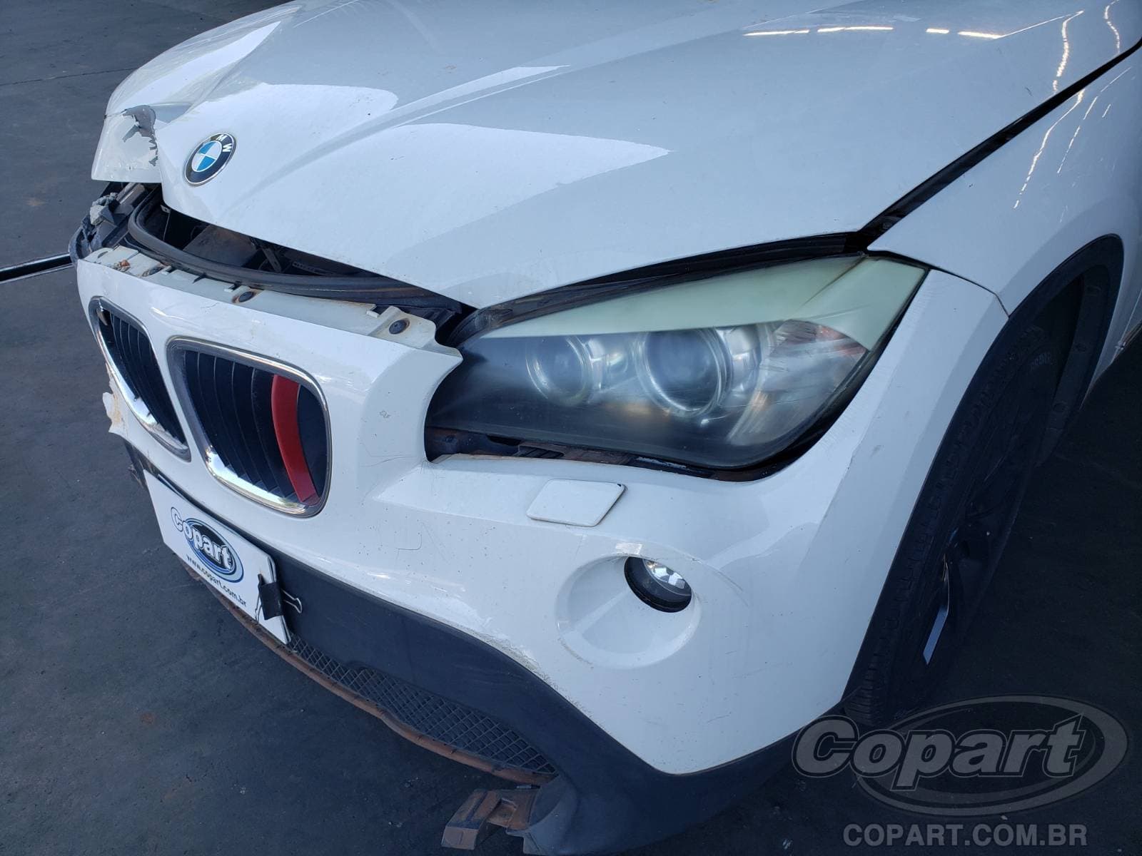 BMW X1 2011 — foto 12