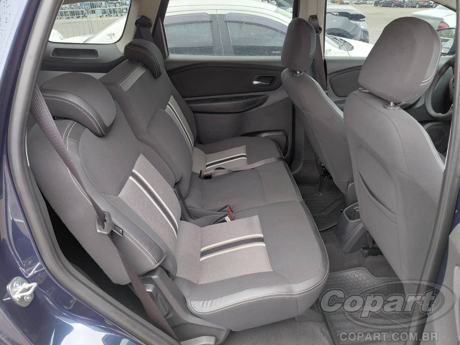 Chevrolet Spin 2018 — foto 6