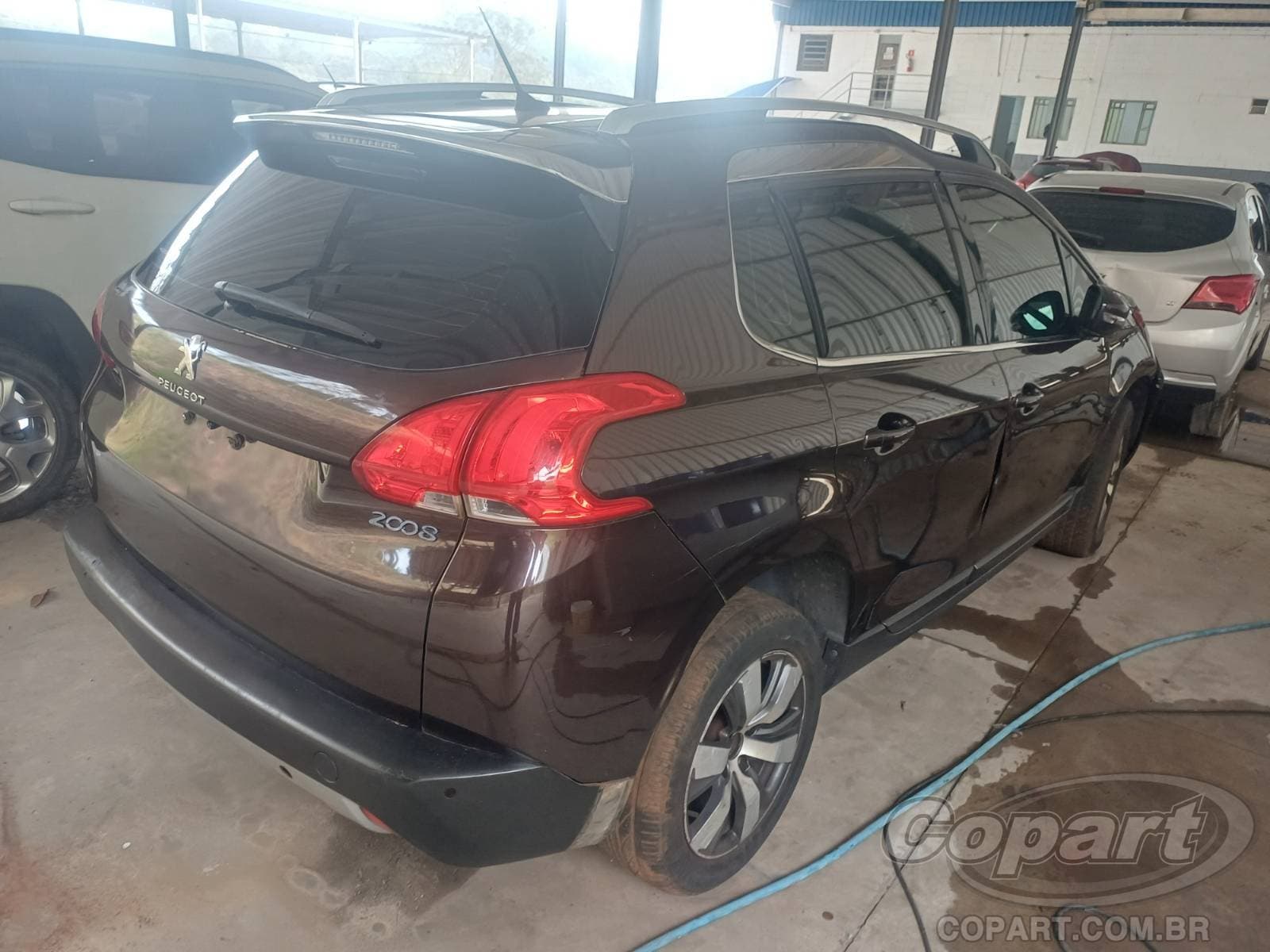 Peugeot 2008 2017 — foto 4