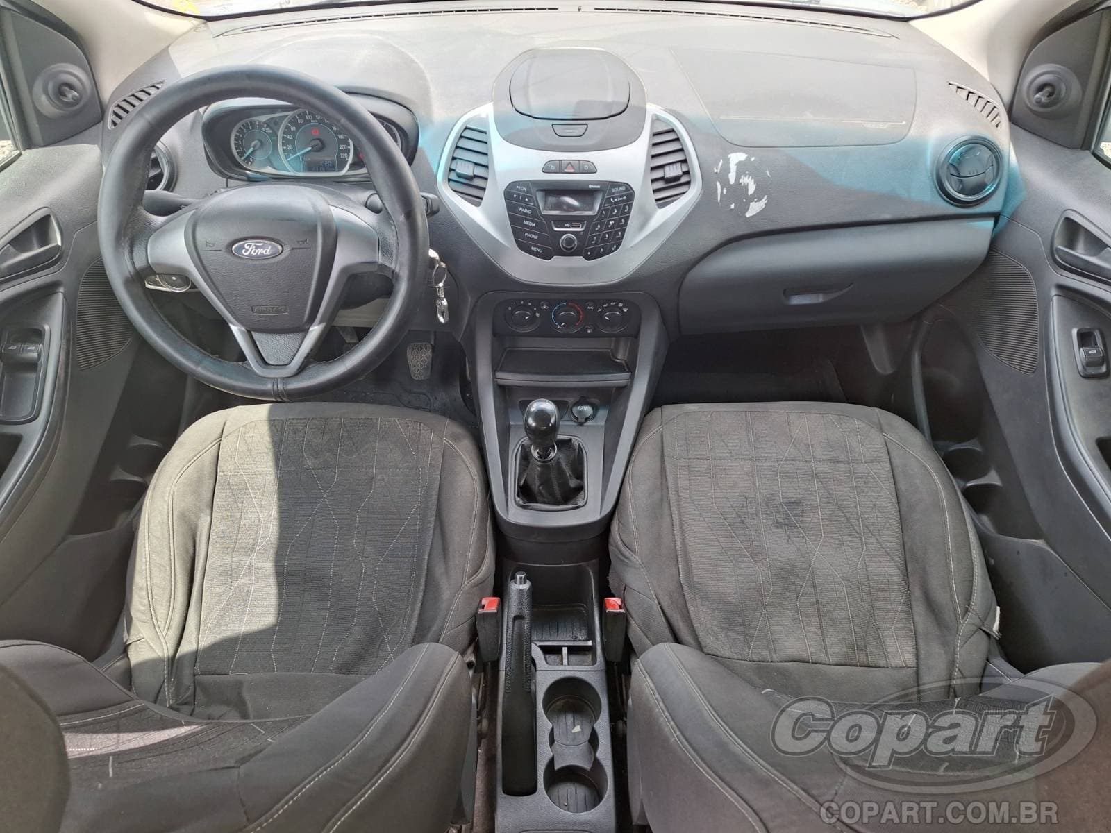 Ford KA 2015 — foto 9