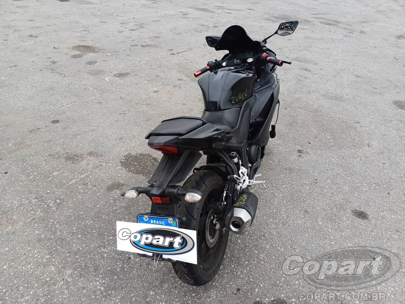 Yamaha YZF R15 2025 — foto 4