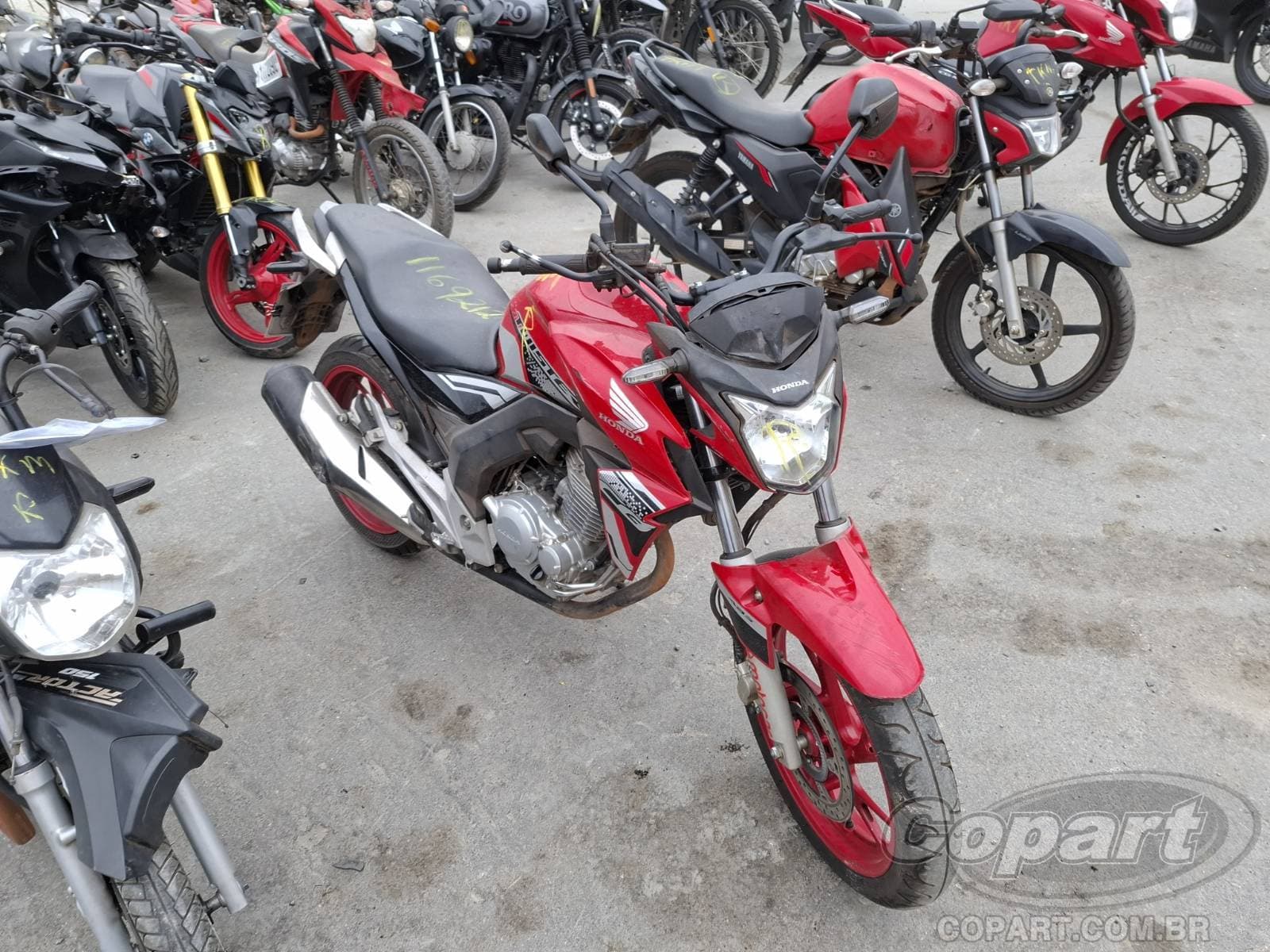 Honda CB 250 F 2021 — foto 1