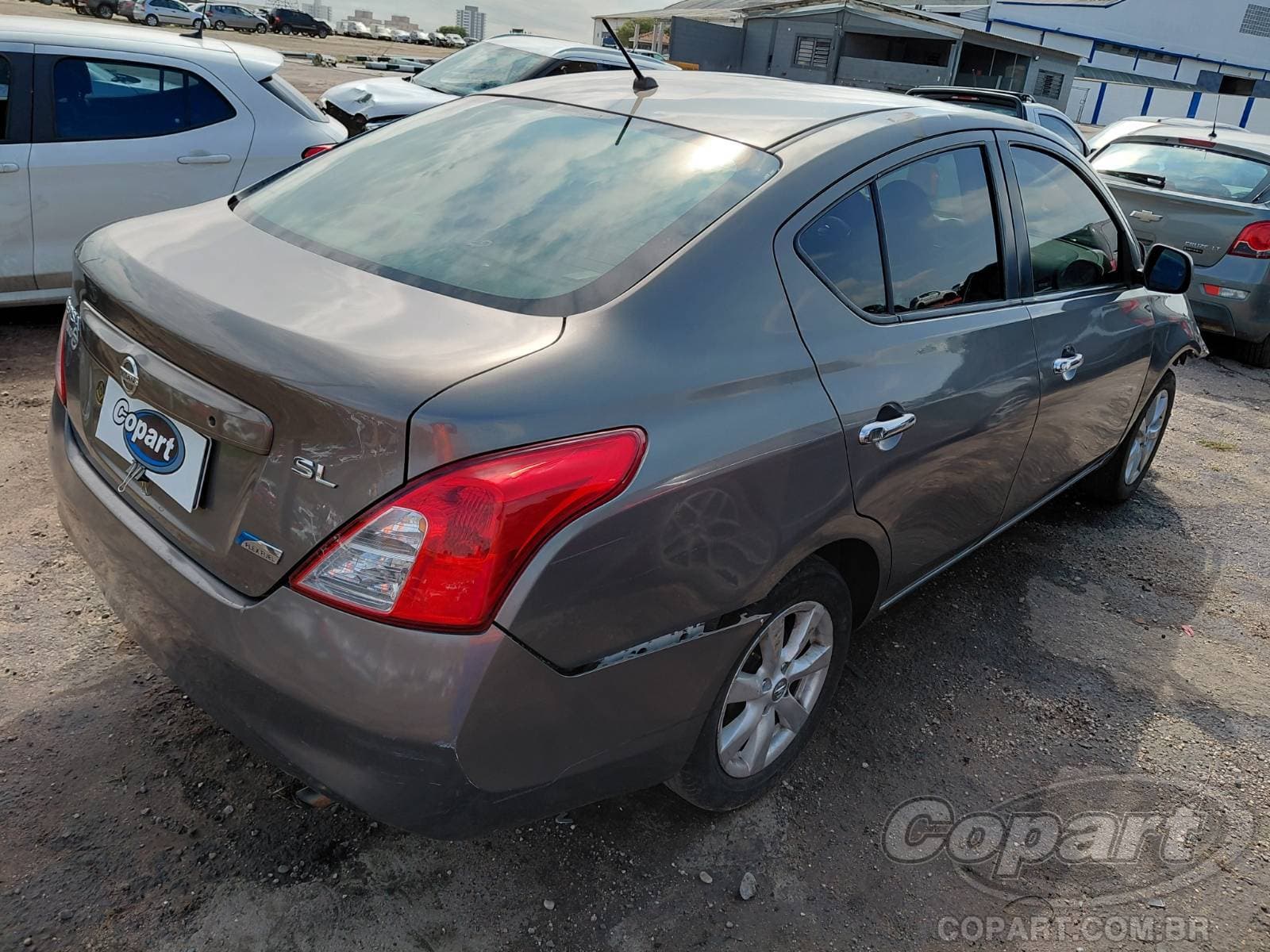 Nissan Versa 2013 — foto 4