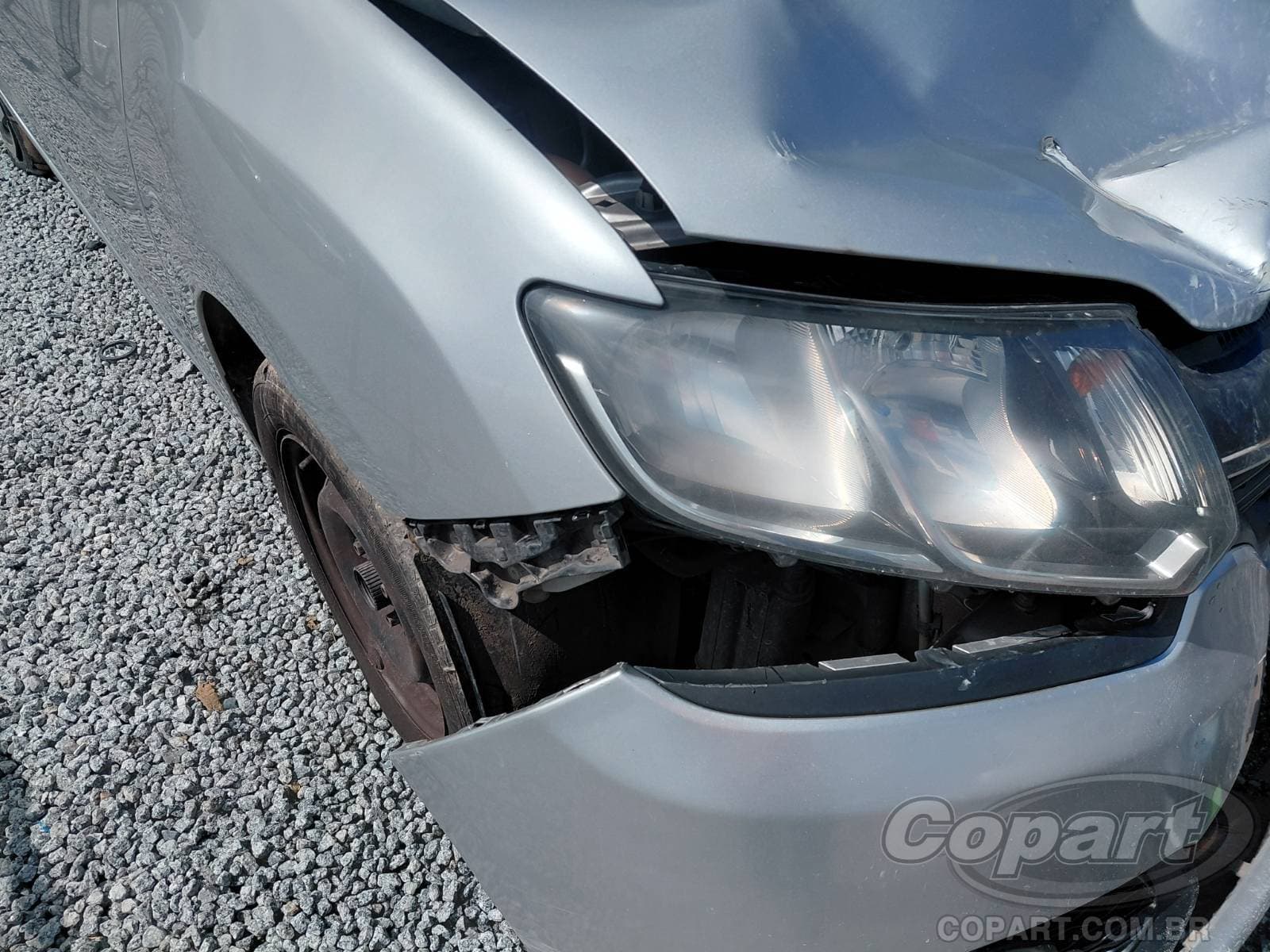 Renault Sandero 2015 — foto 14