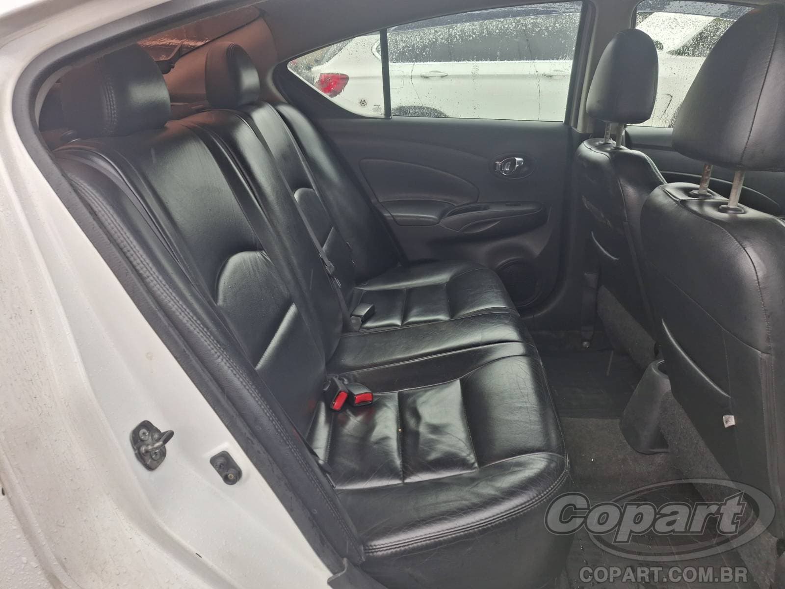 Nissan Versa 2013 — foto 6