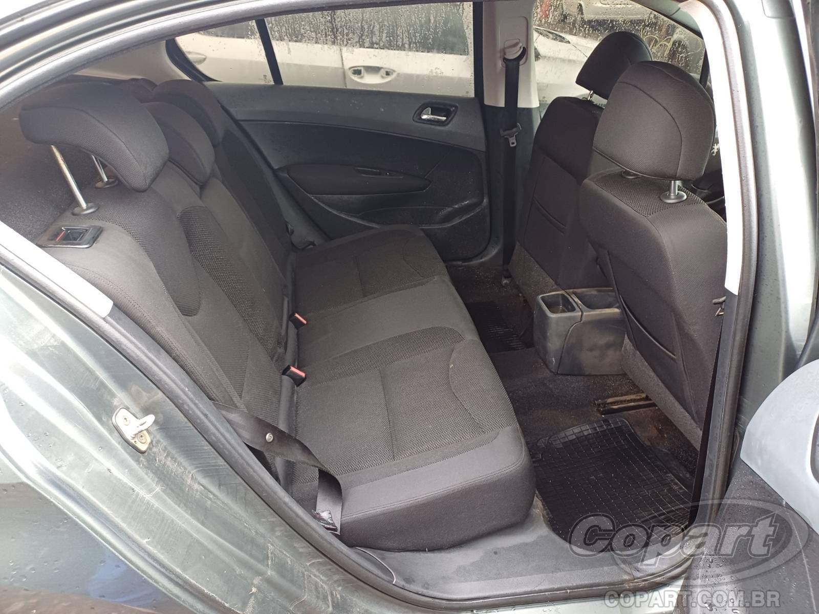 Peugeot 408 Sedan 2012 — foto 6