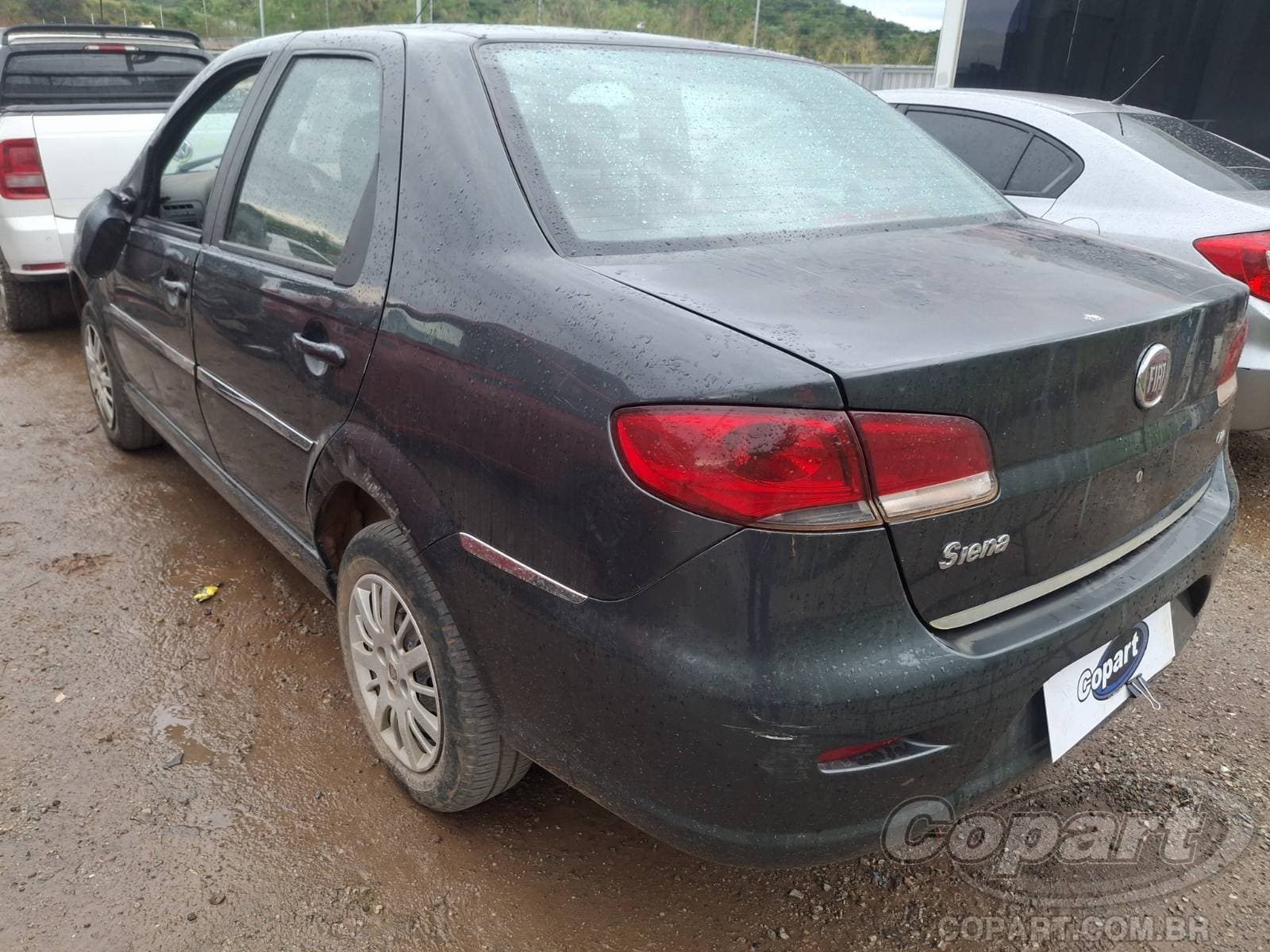 Fiat Siena 2010 — foto 3