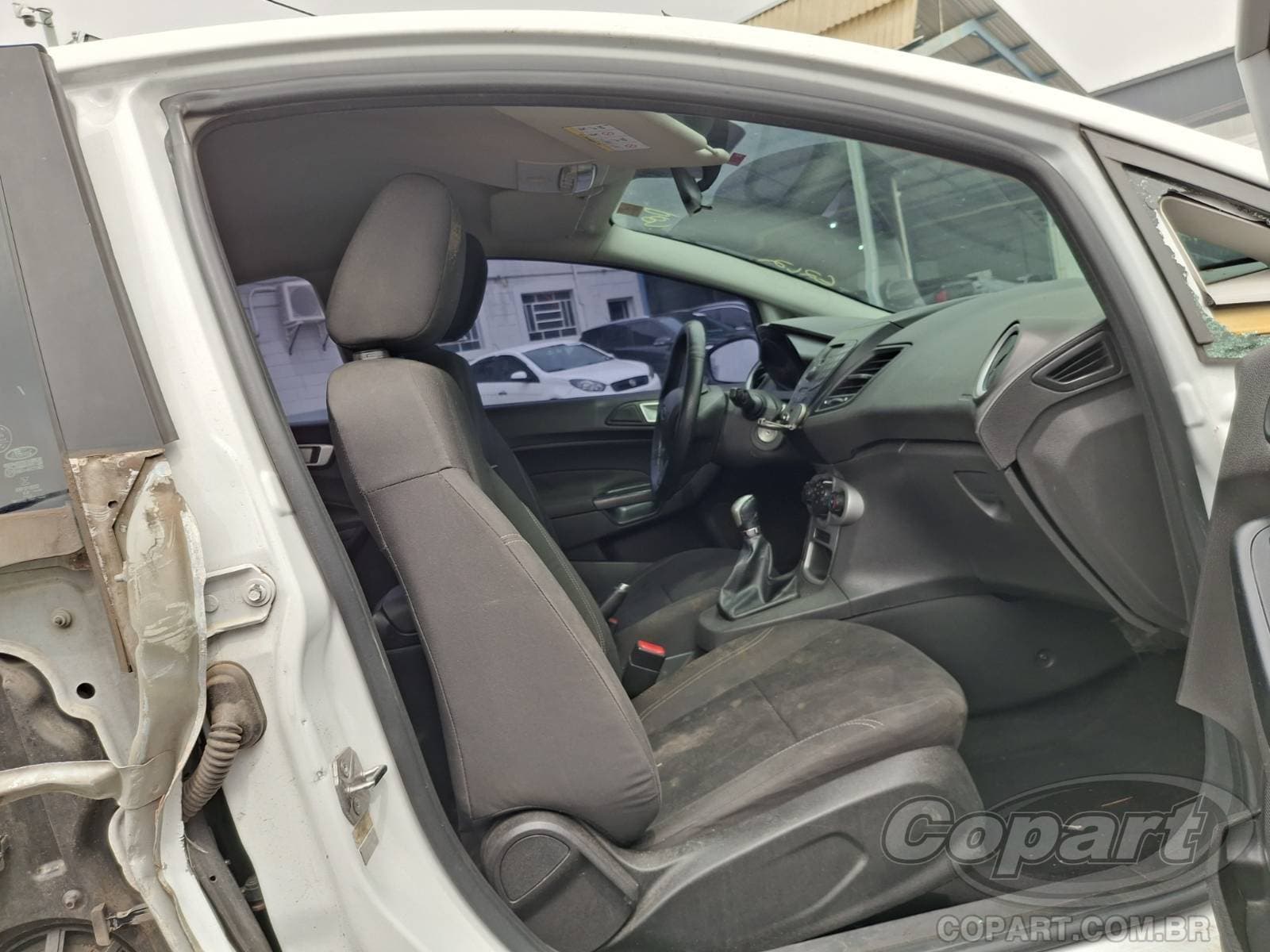 Ford Fiesta 2017 — foto 5