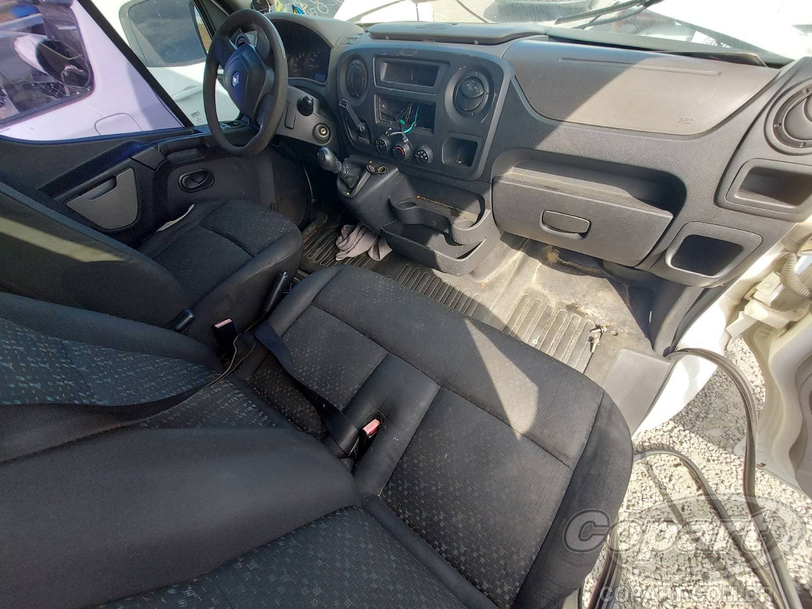 Renault Master Chassi Cabine 2015 — foto 9