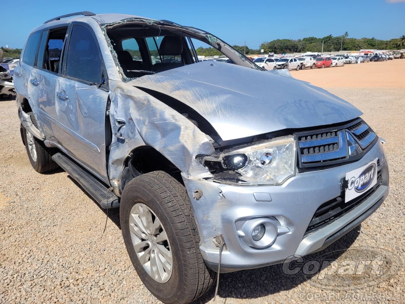 Mitsubishi Pajero Dakar 3.2 TURBO 2015