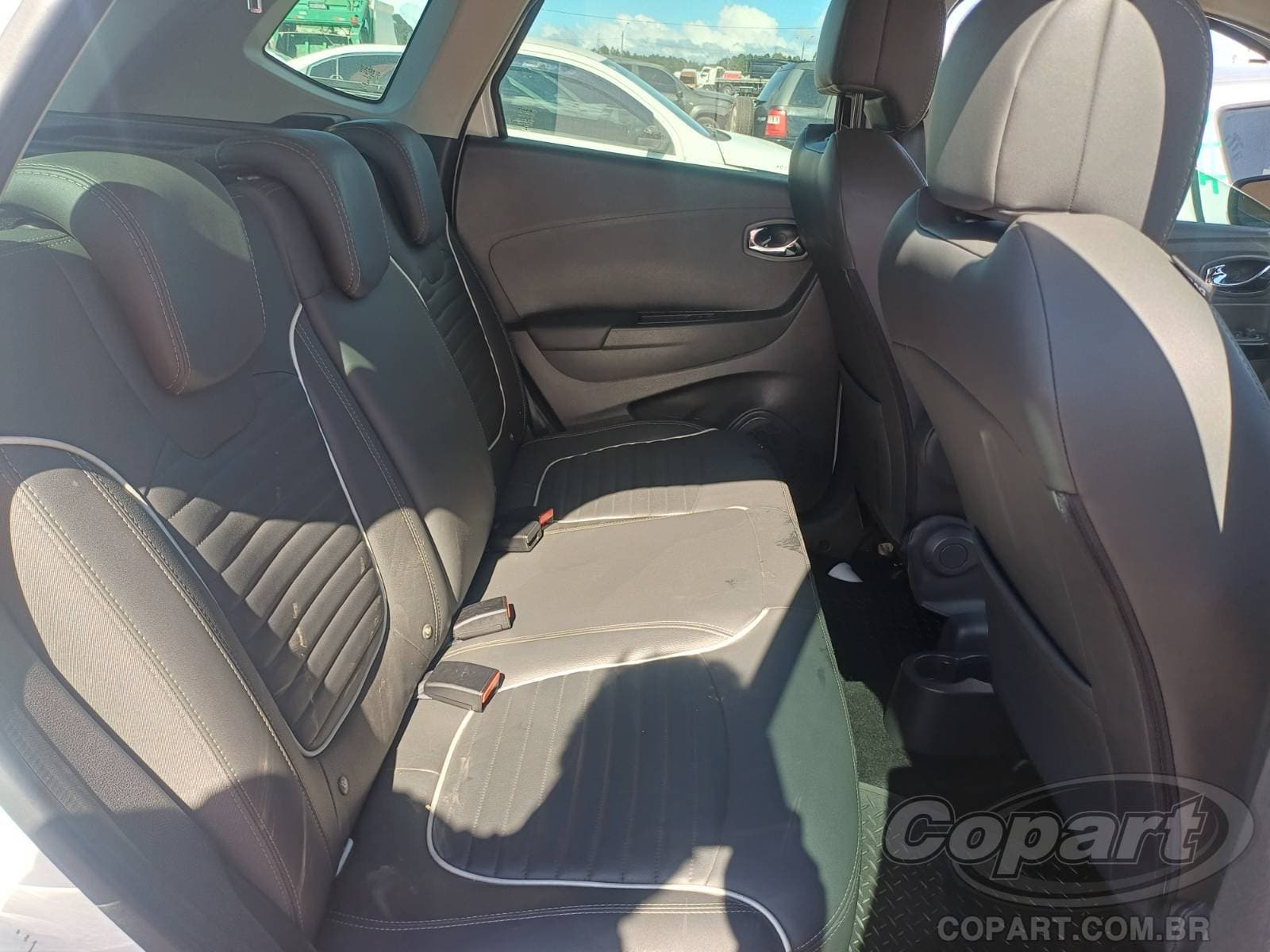 Renault Captur 2019 — foto 6