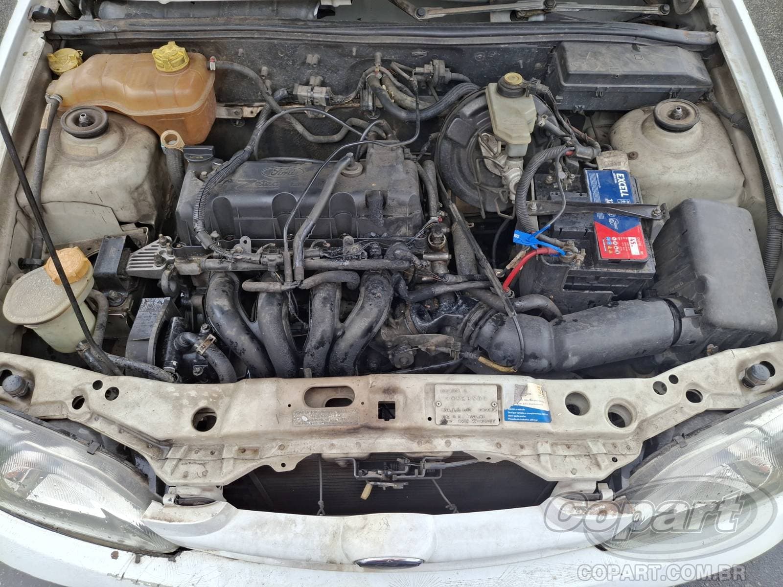 Ford Courier 2004 — foto 7