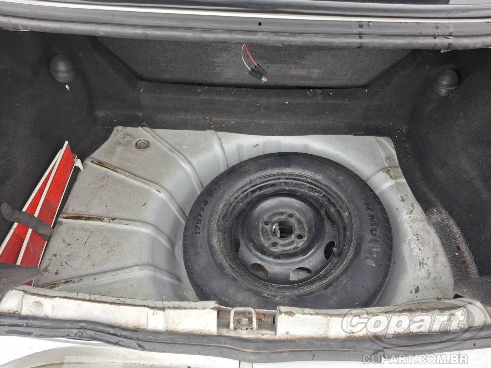 Chevrolet Classic 2013 — foto 10