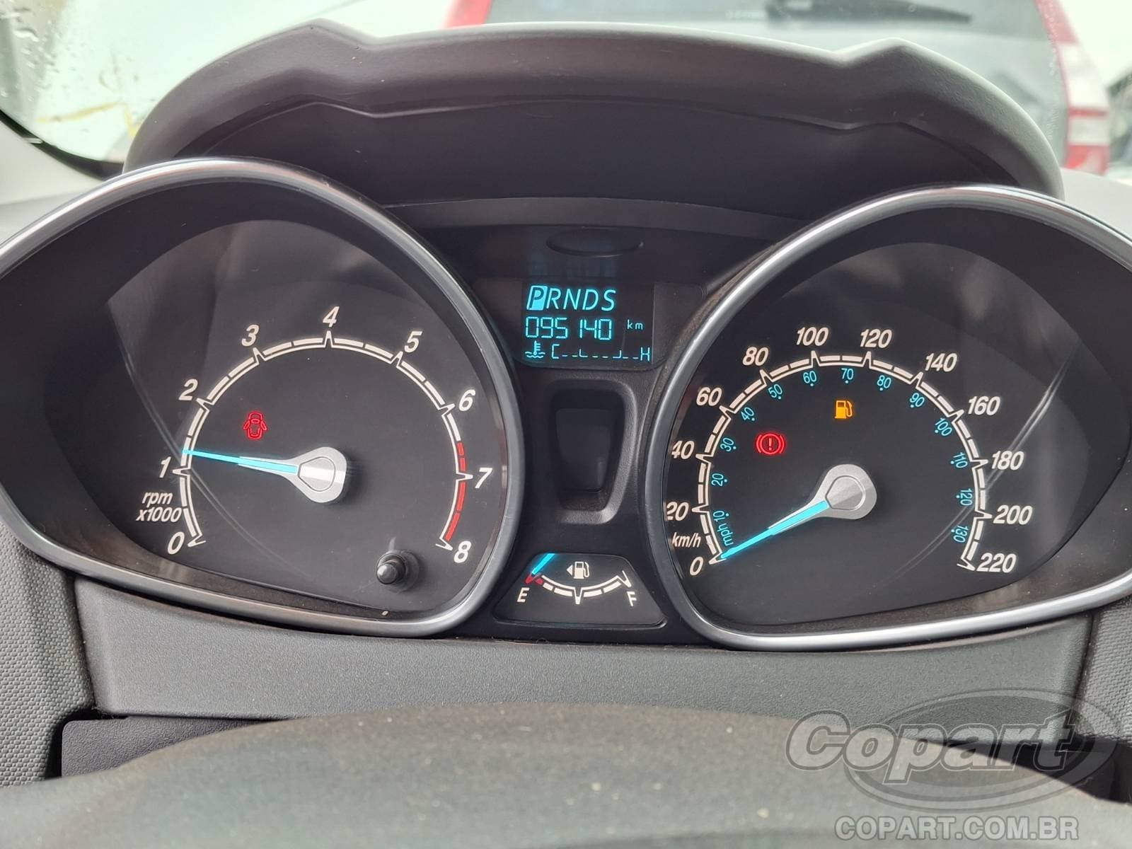 Ford Fiesta 2016 — foto 8