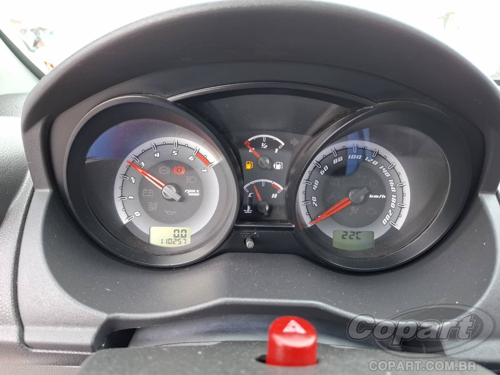 Ford Fiesta 2014 — foto 8