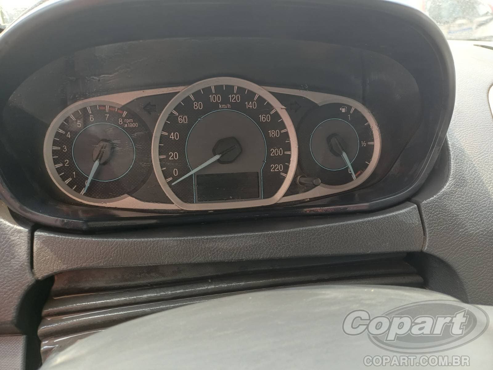 Ford KA 2015 — foto 8
