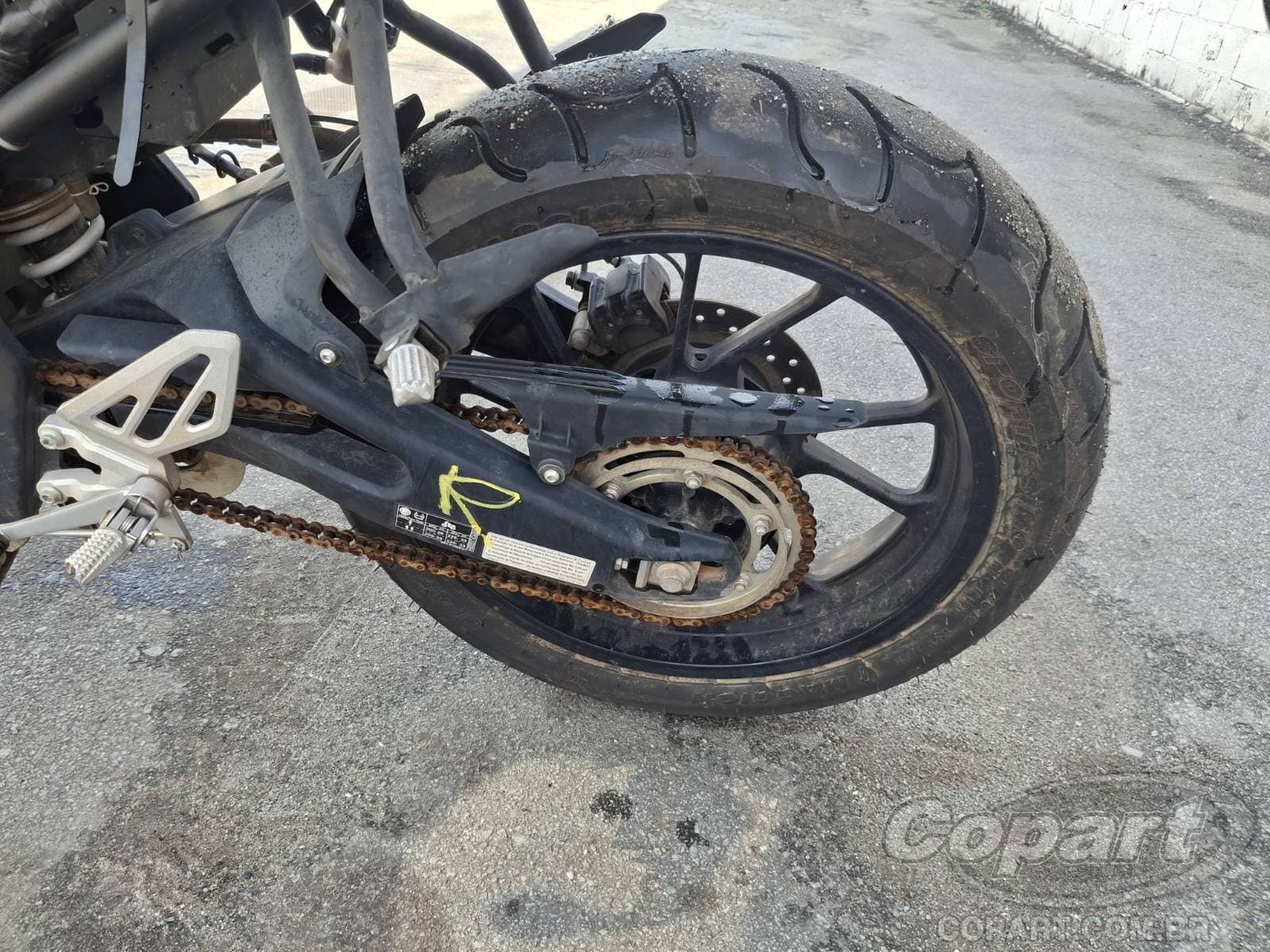 Yamaha YZF R15 2025 — foto 8