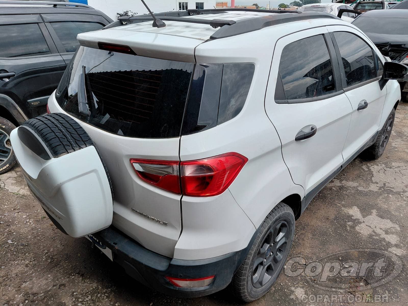 Ford Ecosport 2018 — foto 4