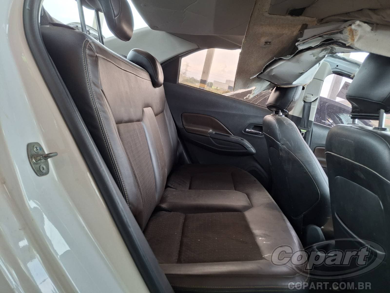 Chevrolet Cobalt 2017 — foto 6