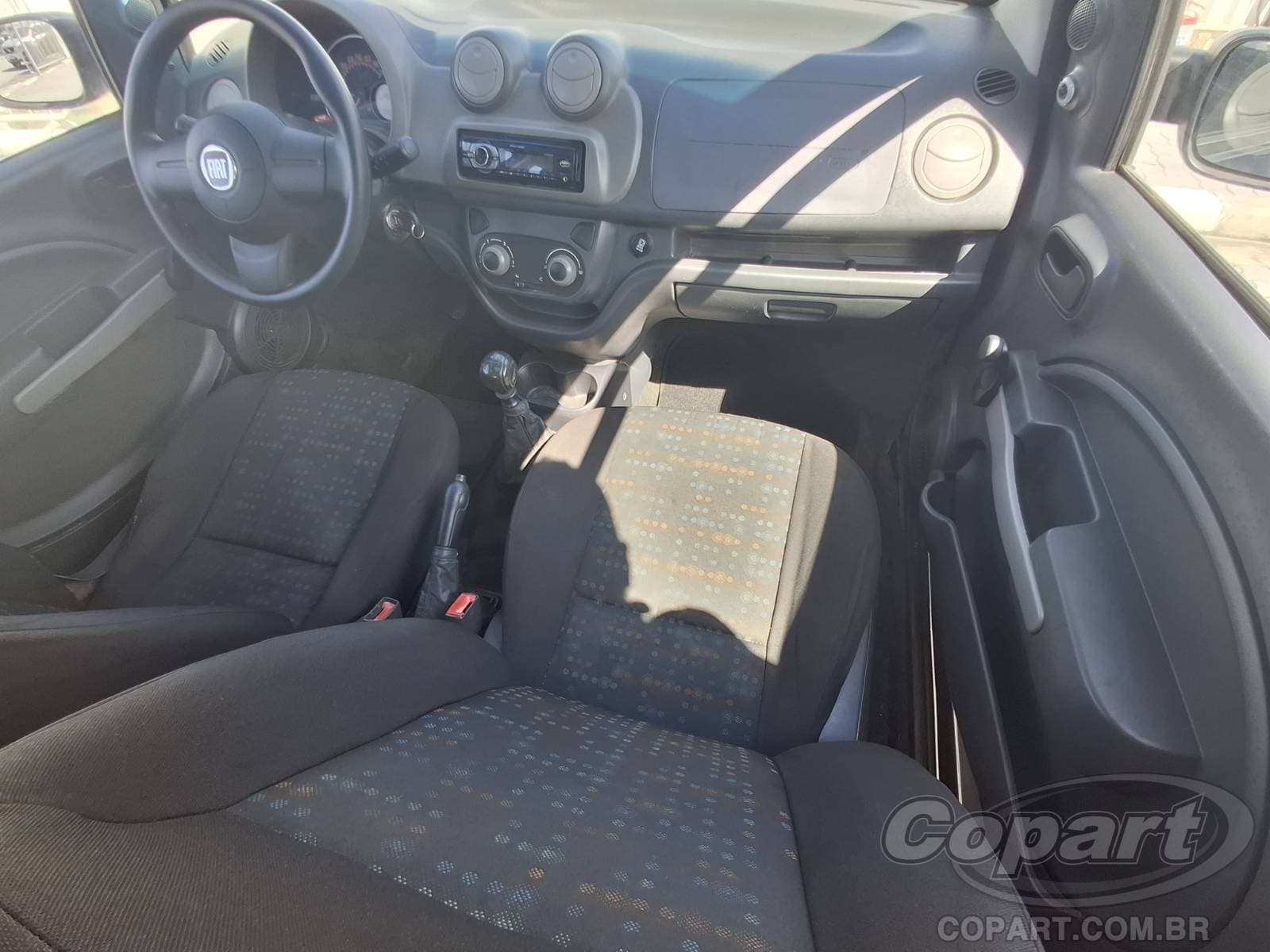 Fiat UNO 2014 — foto 9