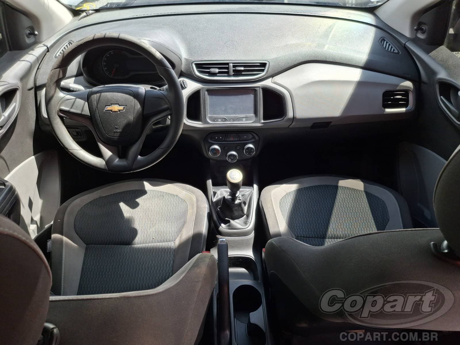 Chevrolet Onix 2015 — foto 9