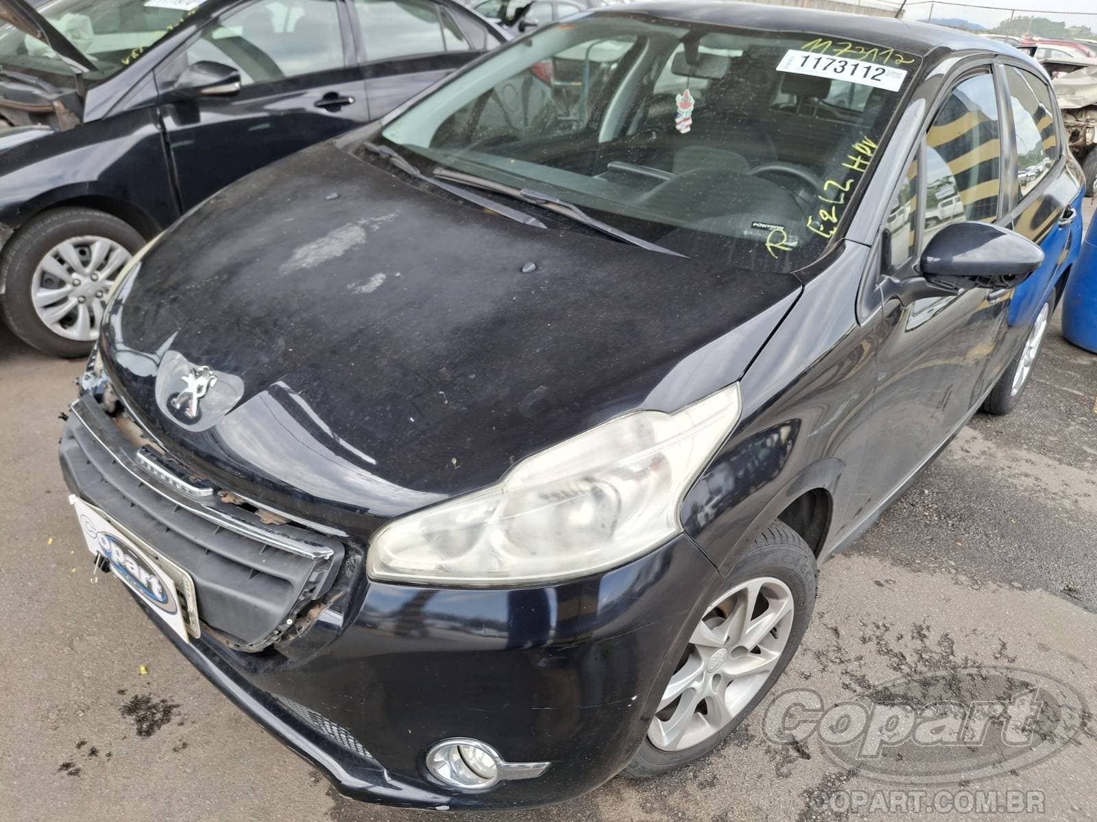 Peugeot 208 2015 — foto 2
