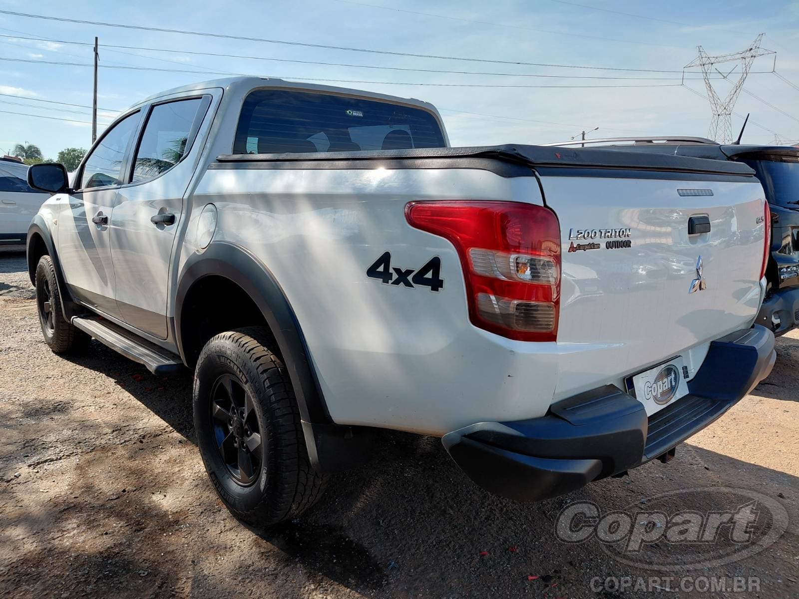 Mitsubishi L200 Triton 2022 — foto 3