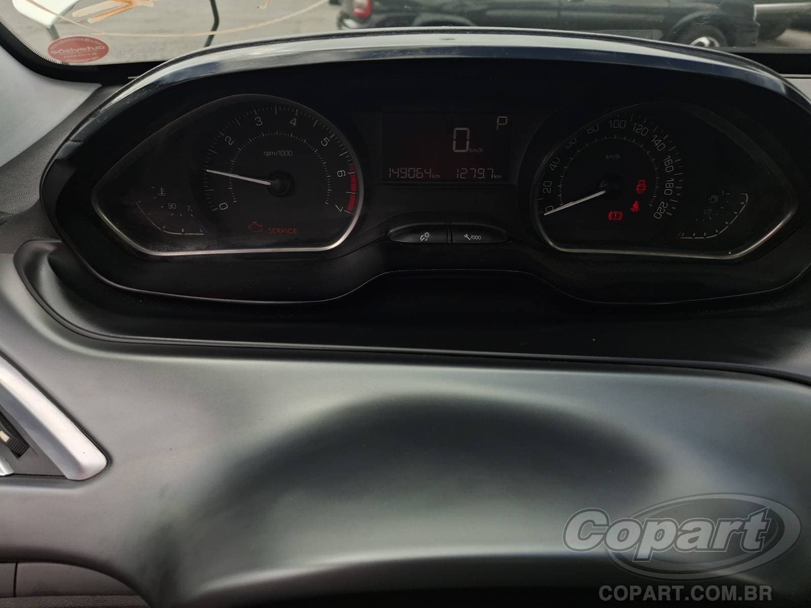 Peugeot 208 2016 — foto 8