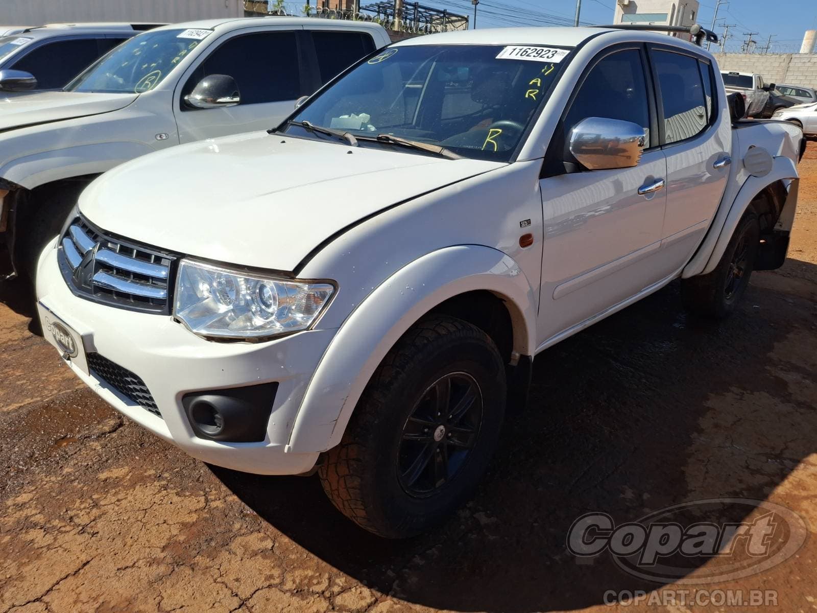 Mitsubishi L200 Triton 2013 — foto 2