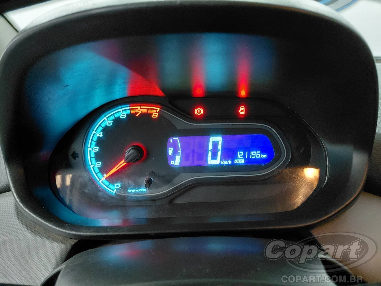 Chevrolet Onix 2015 — foto 8