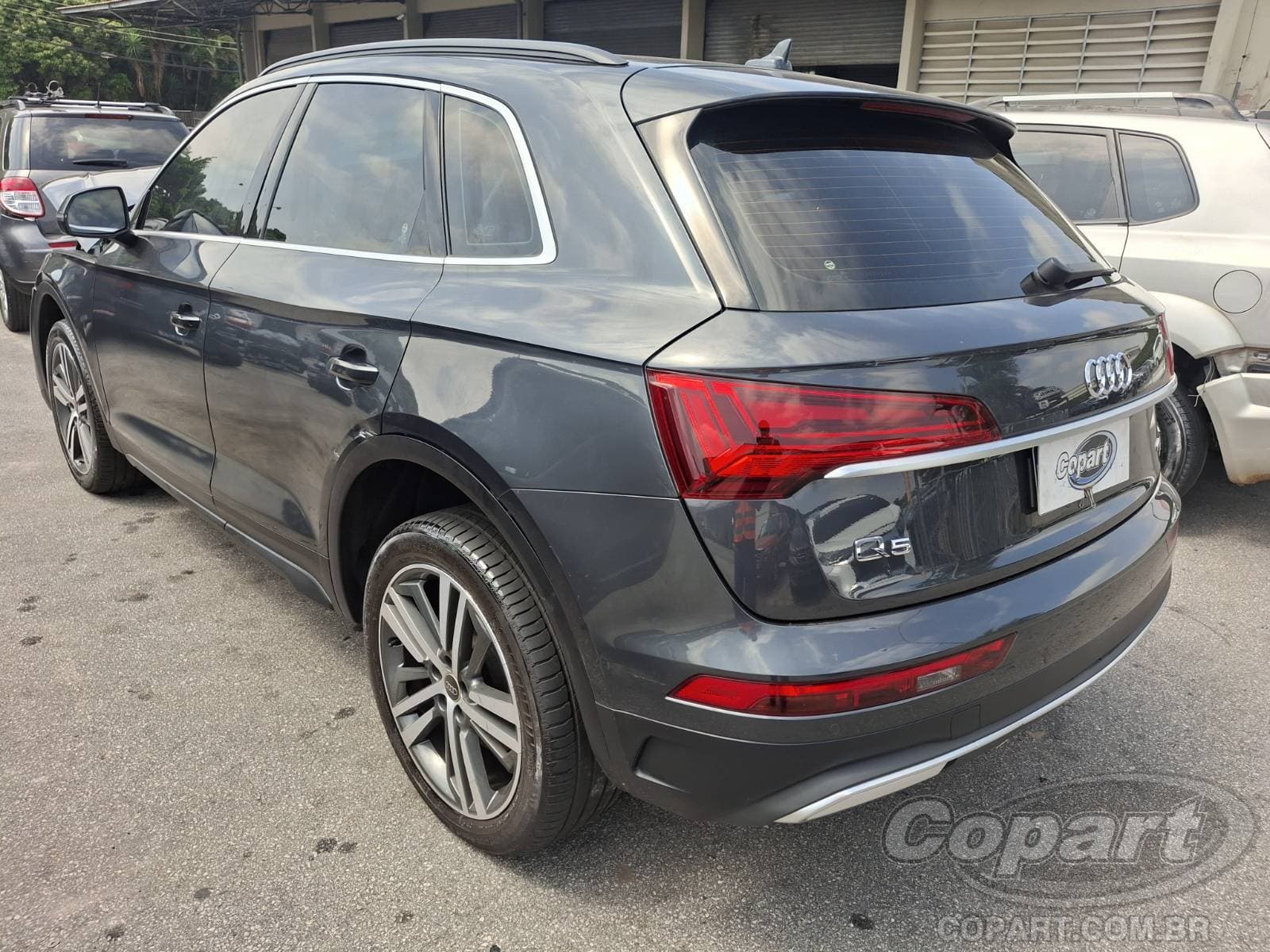 Audi Q5 2025 — foto 3