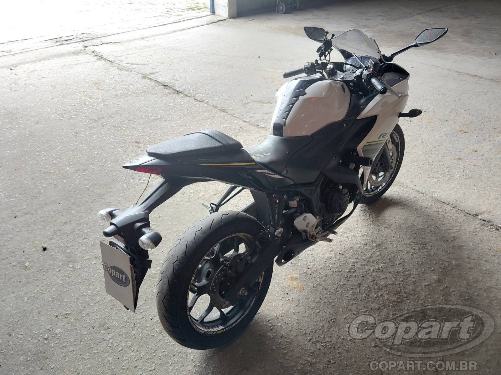 Yamaha YZF R3 2018 — foto 4