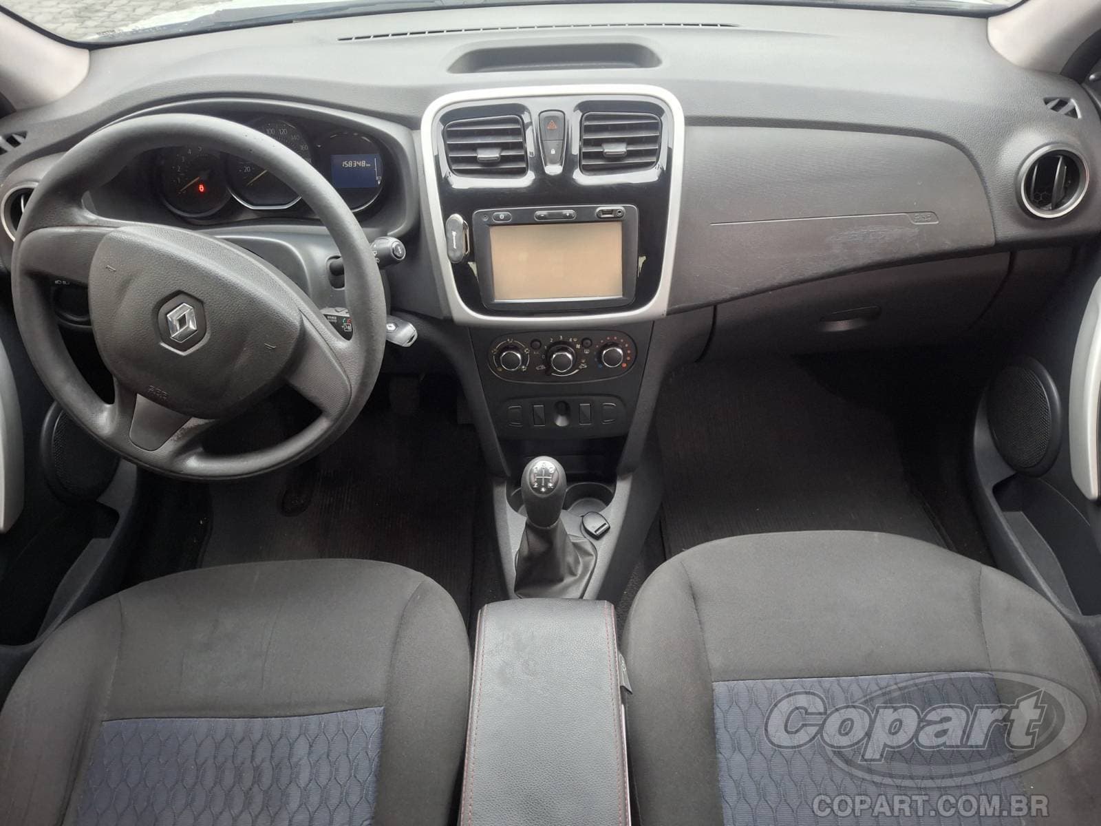 Renault Sandero 2017 — foto 9