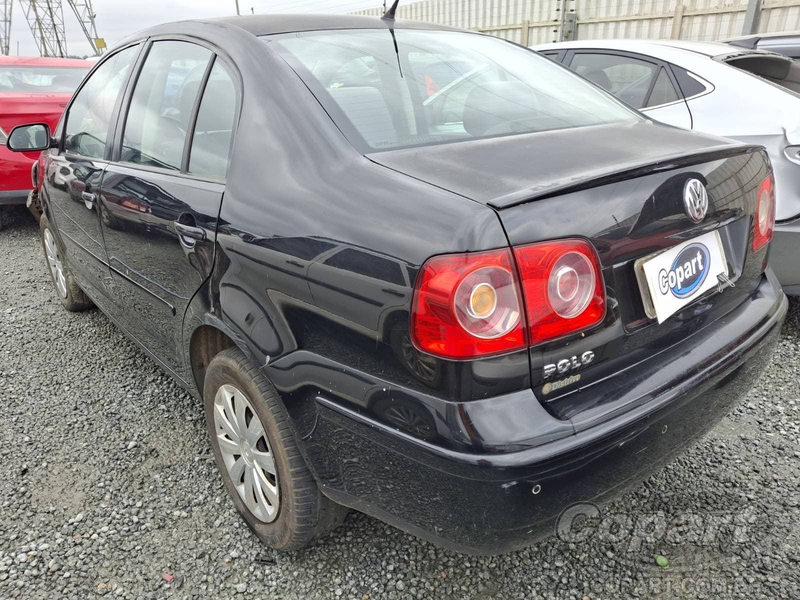 Volkswagen Polo Sedan 2011 — foto 3
