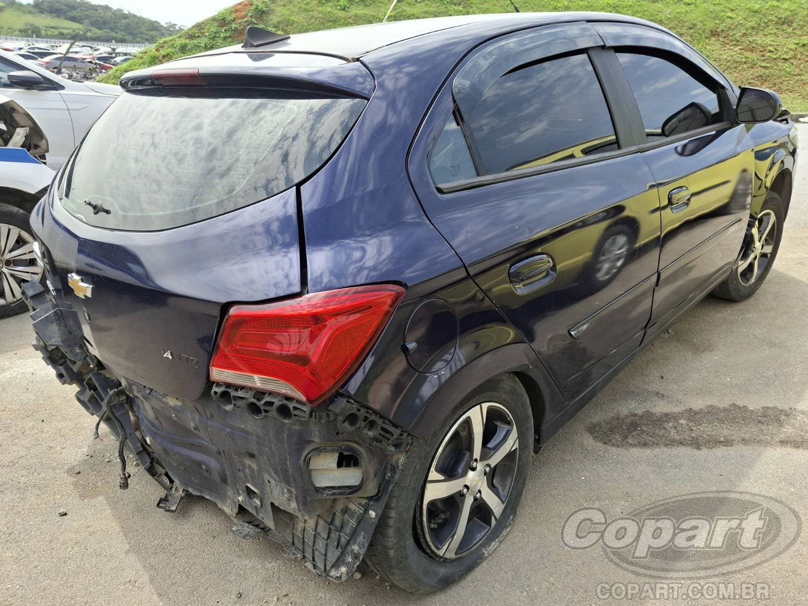 Chevrolet Onix 2018 — foto 4