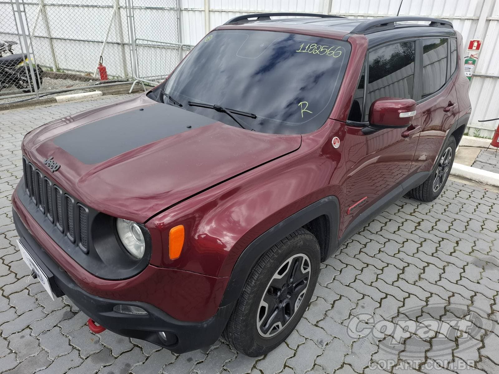 Jeep Renegade 2017 — foto 2