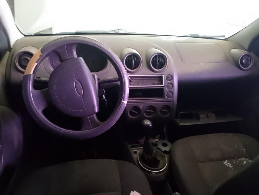 Ford Fiesta Edge 2003 — foto 6