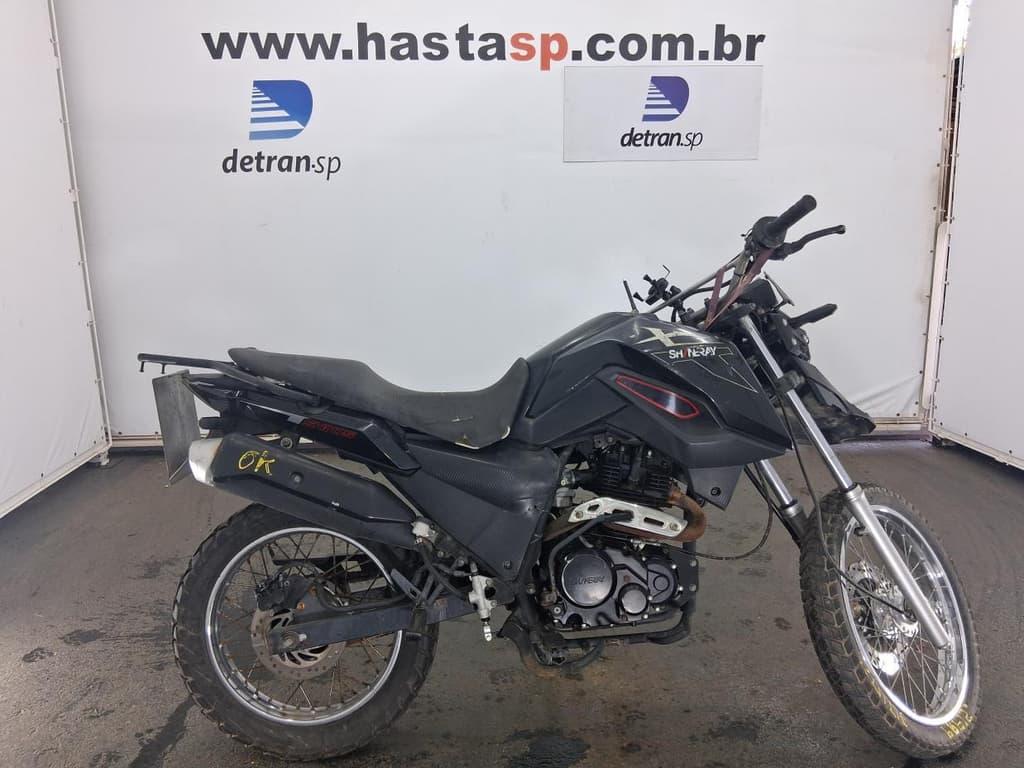Shineray SHI 175 2024, preta
