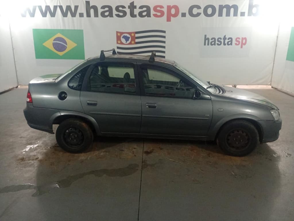 Chevrolet Classic LS 2012 — foto 5