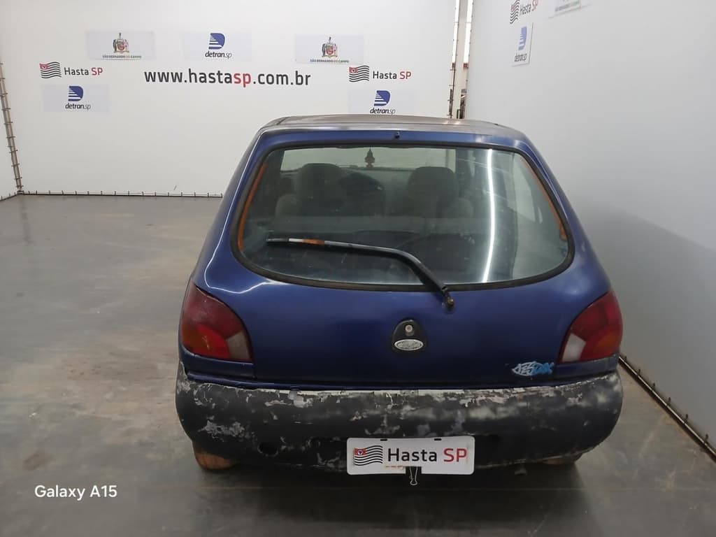 Ford Fiesta 1996 — foto 1