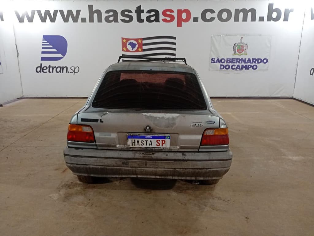 Ford Escort L 1993 — foto 4