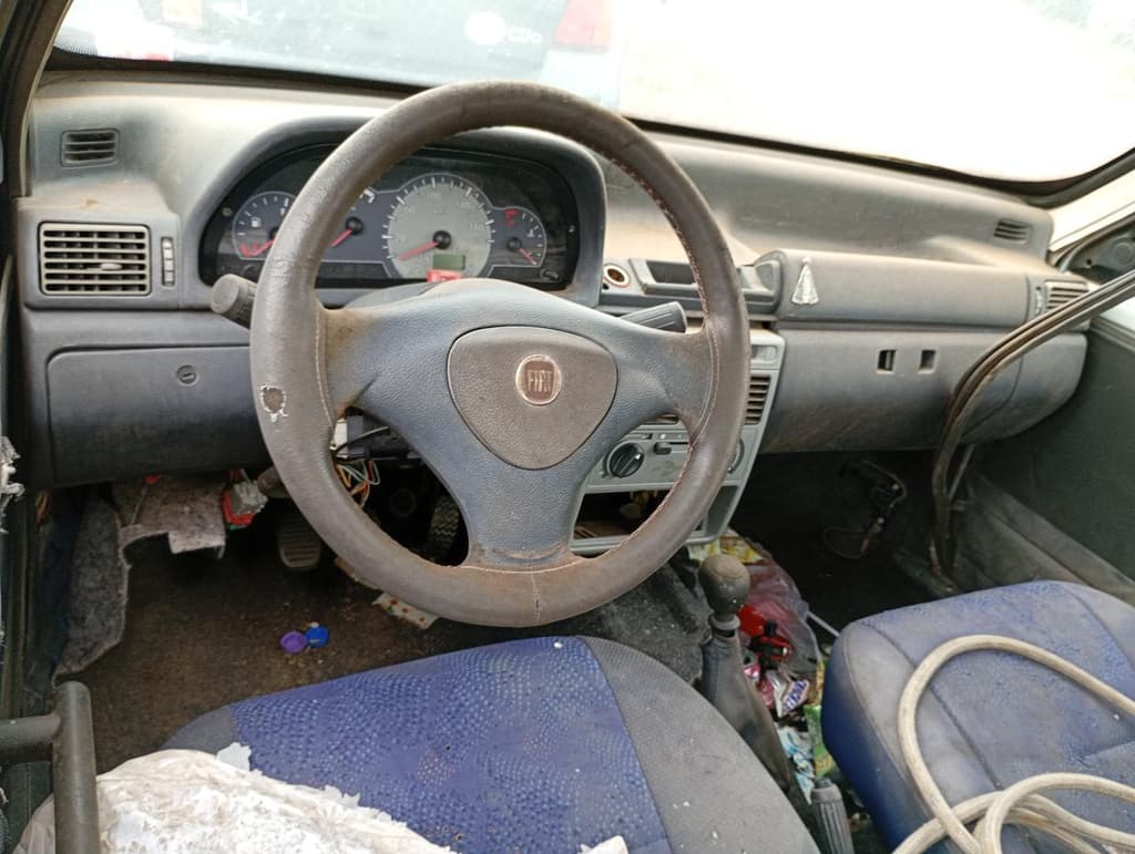Fiat UNO Mille Economy 2013 — foto 6