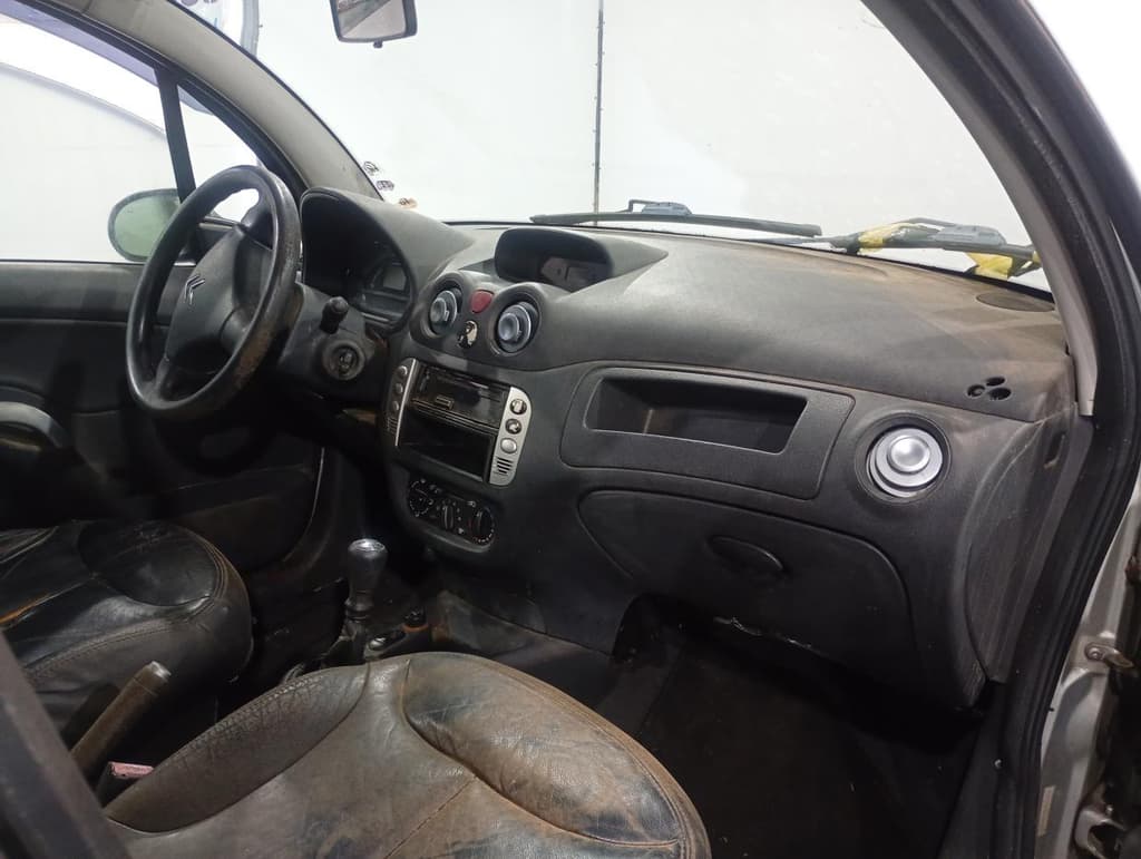 Citroën C3 GLX 14 Flex 2009 — foto 4