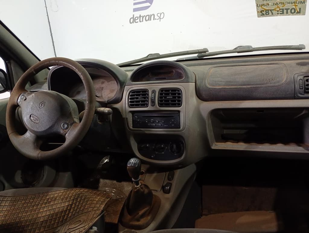 Renault Clio PRI 10 16vh 2004 — foto 5