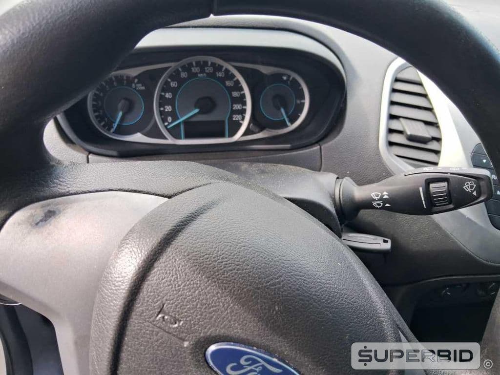 Ford KA SE 1.5 HA B 2017 — foto 9