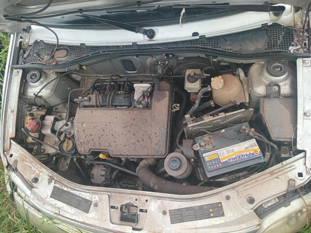 Renault Logan EXP 1016v 2008 — foto 4