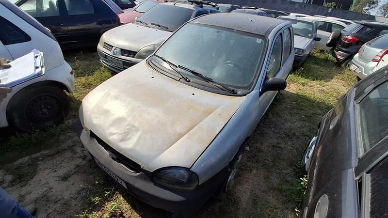 Chevrolet Gm/corsa Milenium 2001 — foto 14