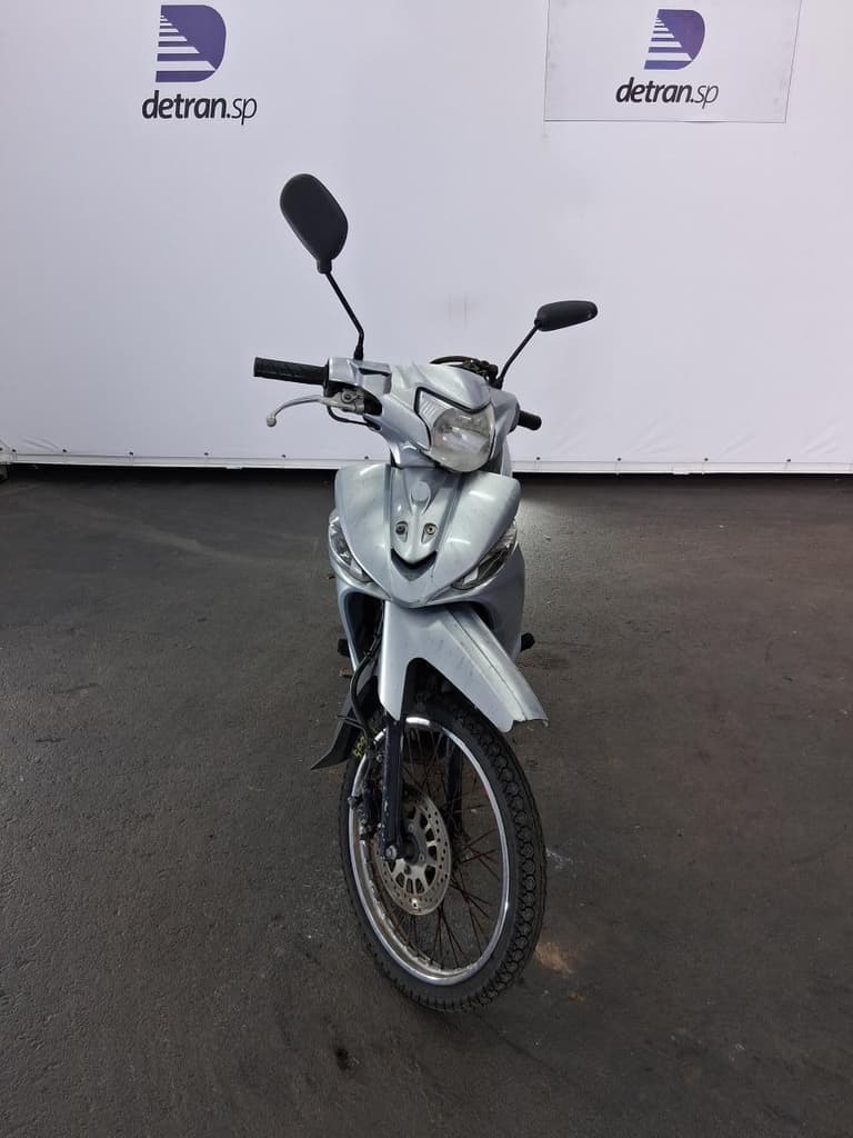 Yamaha T115 Crypton ED 2012 — foto 3