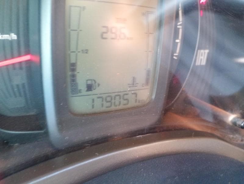 Fiat Mobi 2020 — foto 16