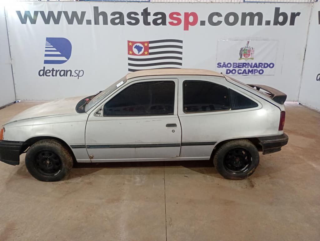 Chevrolet Kadett SL EFI 1993, prata